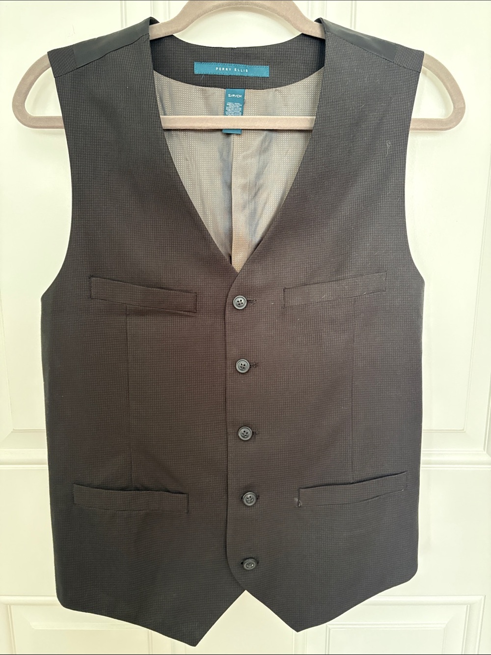 Perry Ellis Men's Dark Charcoal Dress Vest
